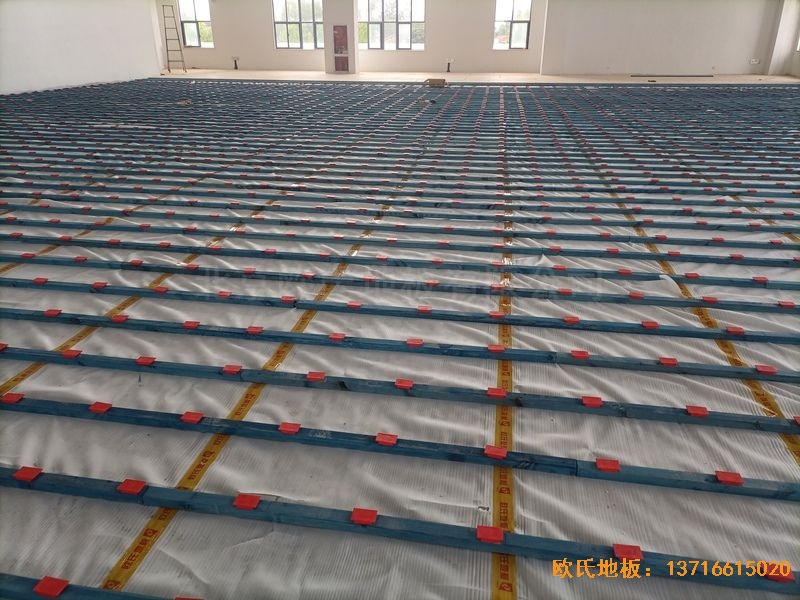 江蘇宿遷運(yùn)河路學(xué)校體育木地板鋪裝案例