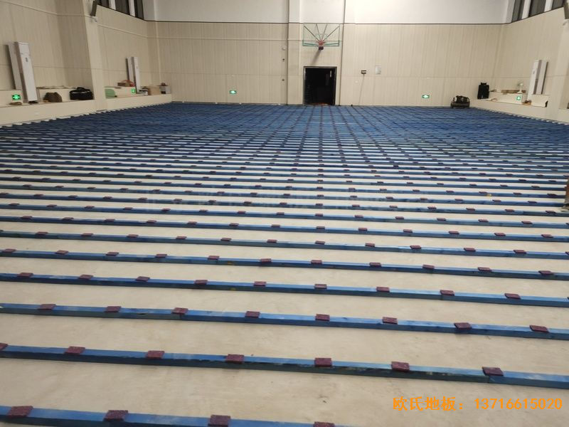 江西吉水縣城南第二小學(xué)運動地板施工案例
