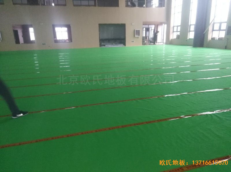 河南新密市體育發(fā)展中心運動木地板安裝案例