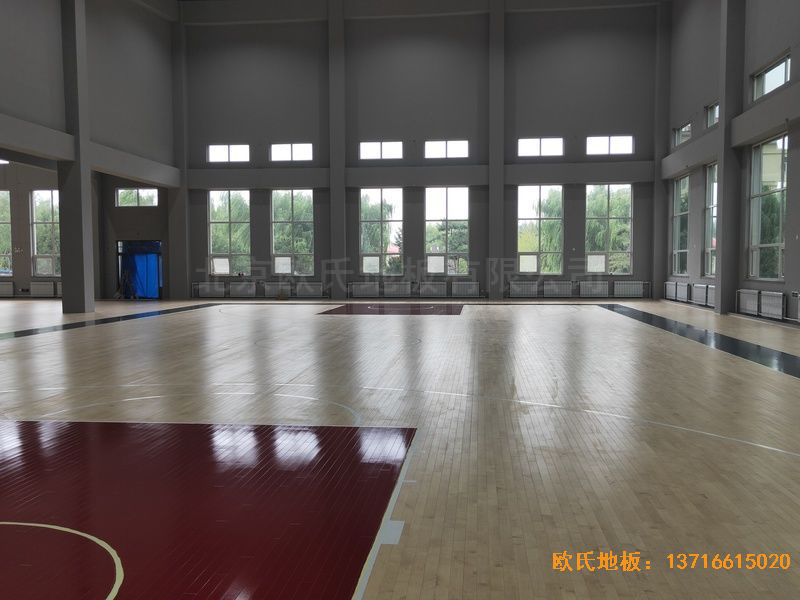 遼寧沈陽于洪機(jī)場體育地板安裝案例