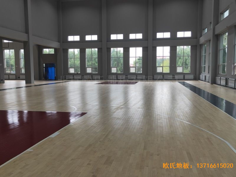 遼寧沈陽于洪機(jī)場體育地板安裝案例