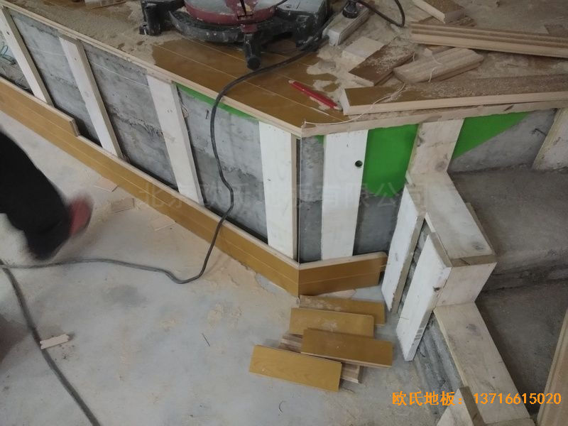 遵義仁懷市茅臺(tái)文體中心運(yùn)動(dòng)木地板安裝案例