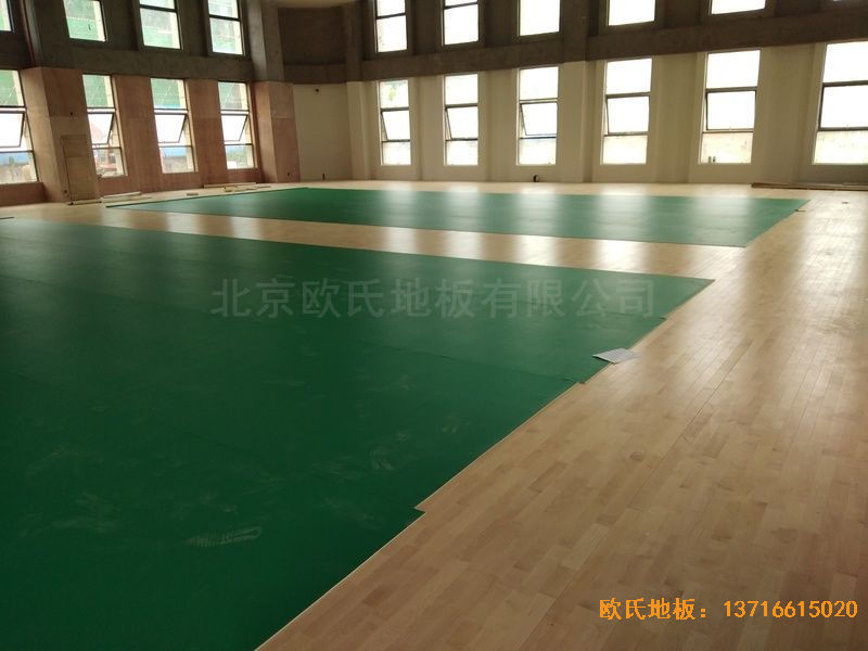 遵義仁懷市茅臺(tái)文體中心運(yùn)動(dòng)木地板安裝案例