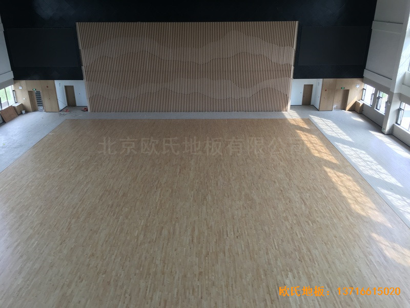 山西交城新天源藥業(yè)體育館體育木地板施工案例0