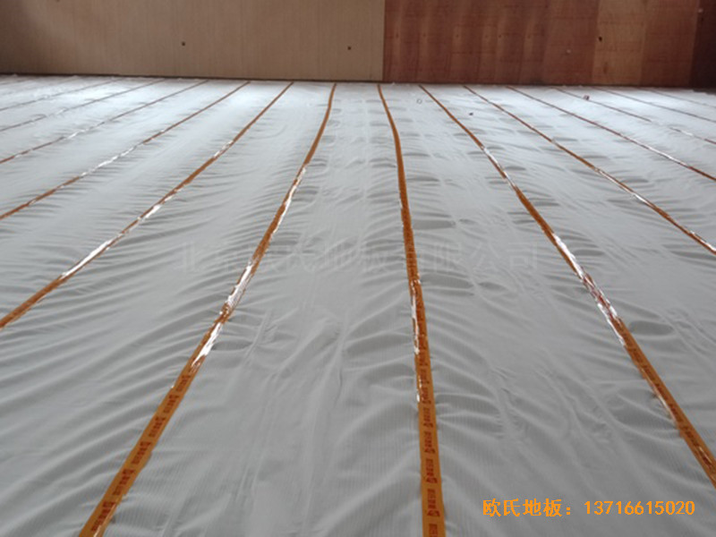 廣西南寧雅貴綜合訓(xùn)練館體育地板安裝案例1