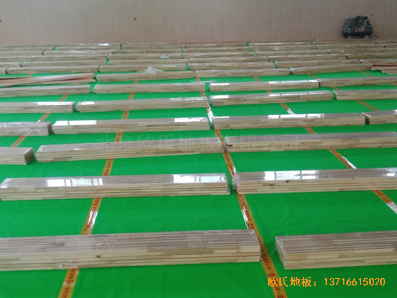 廣西南寧雅貴綜合訓(xùn)練館體育地板安裝案例3