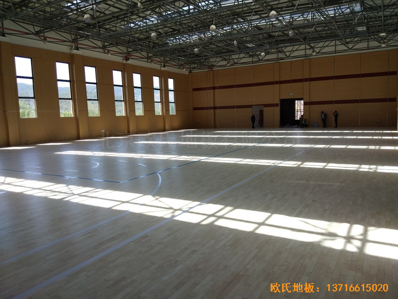 浙江德清縣三合體藝館運動木地板安裝案例4