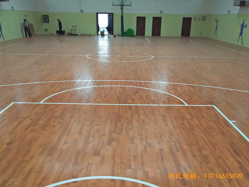 陽煤集團三礦球館運動地板鋪設(shè)案例5