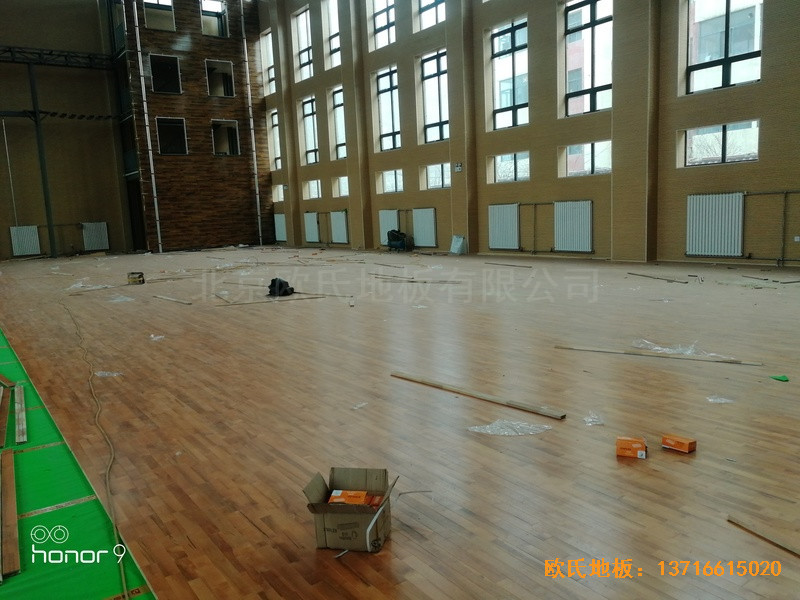 青海西寧大通消防大隊籃球館體育地板鋪裝案例2
