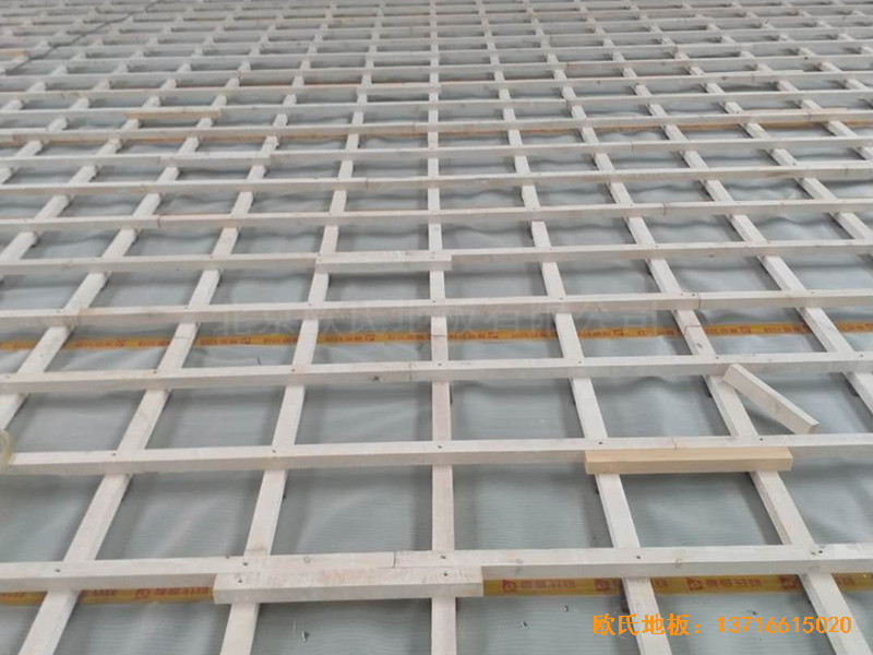 四川南充順慶區(qū)消防隊(duì)運(yùn)動(dòng)館運(yùn)動(dòng)地板鋪裝案例1