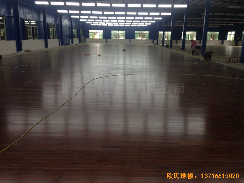 四川綿陽個人球館運動木地板安裝案例4