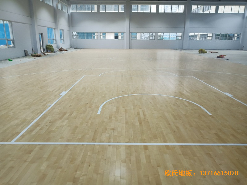 山東臨沂公安局籃球館體育木地板施工案例5
