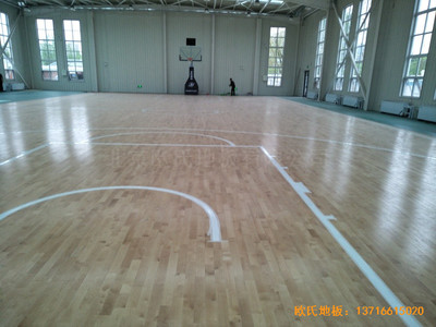 北京麗澤金融活動中心運動地板鋪設(shè)案例