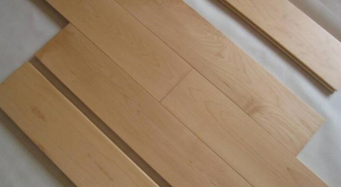 一級(jí)楓木運(yùn)動(dòng)木地板