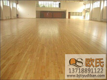 運(yùn)動(dòng)地板