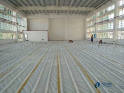 大學(xué)體育場(chǎng)木地板安裝公司