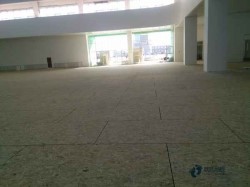 一般運(yùn)動(dòng)場地板施工方案