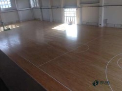 松木體育地板保養(yǎng)方法