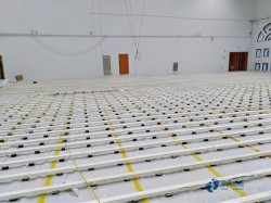 一般籃球場(chǎng)館木地板施工團(tuán)隊(duì)