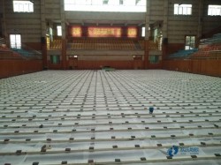 購買體育運(yùn)動(dòng)木地板維護(hù)保養(yǎng)