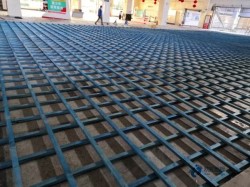 國產(chǎn)體育地板施工團隊