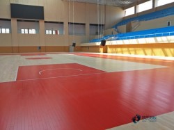 懸浮運(yùn)動場地木地板施工單位