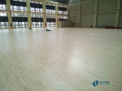 小學(xué)俄勒岡松舞臺場館木地板施工方案