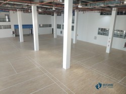 國(guó)標(biāo)籃球運(yùn)動(dòng)木地板如何保潔